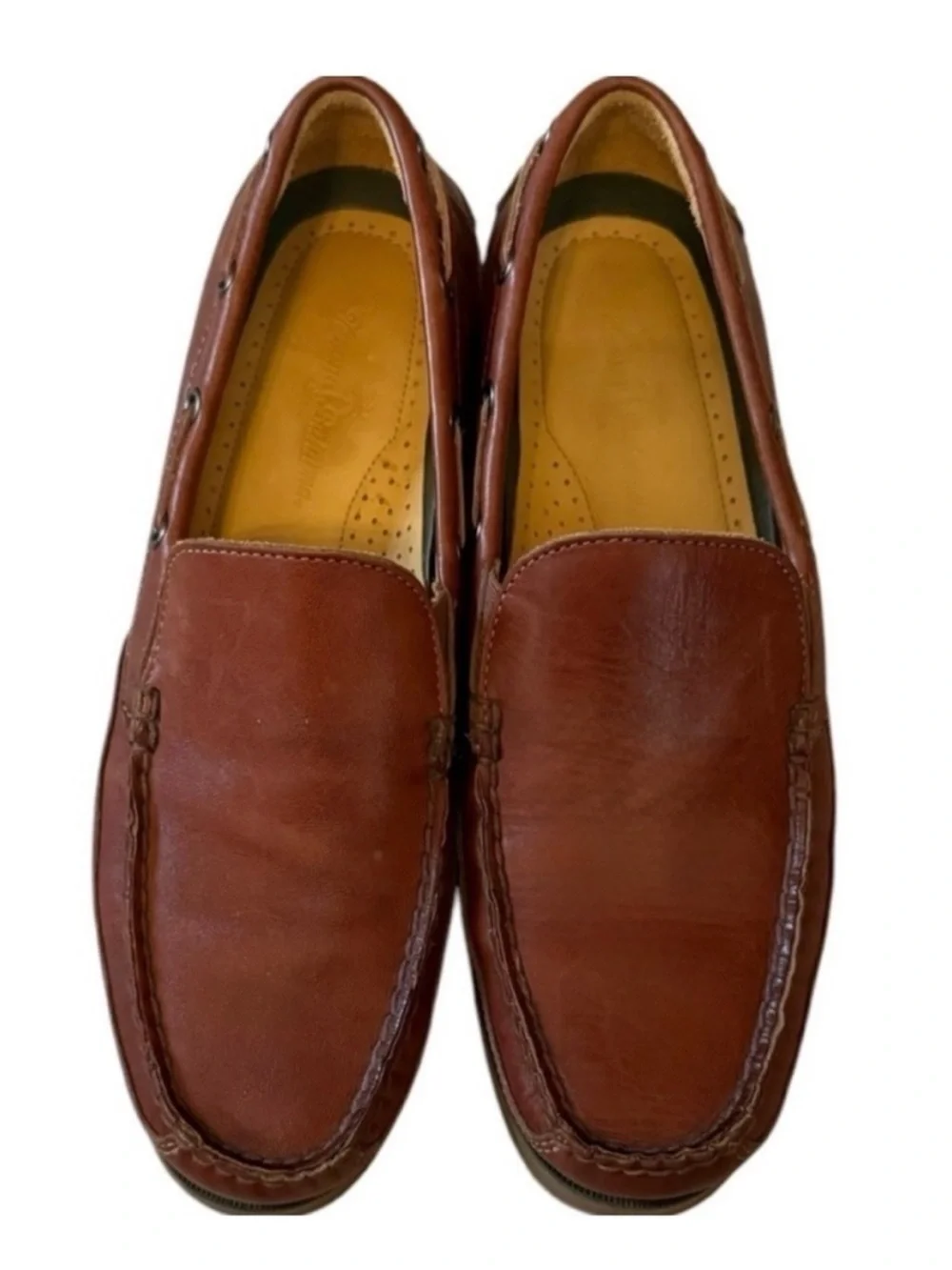 Tommy Bahama size 10 seaport leather boat shoes in great condition